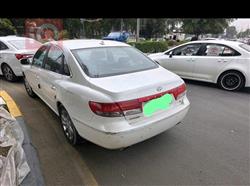 هيونداي أزيرا